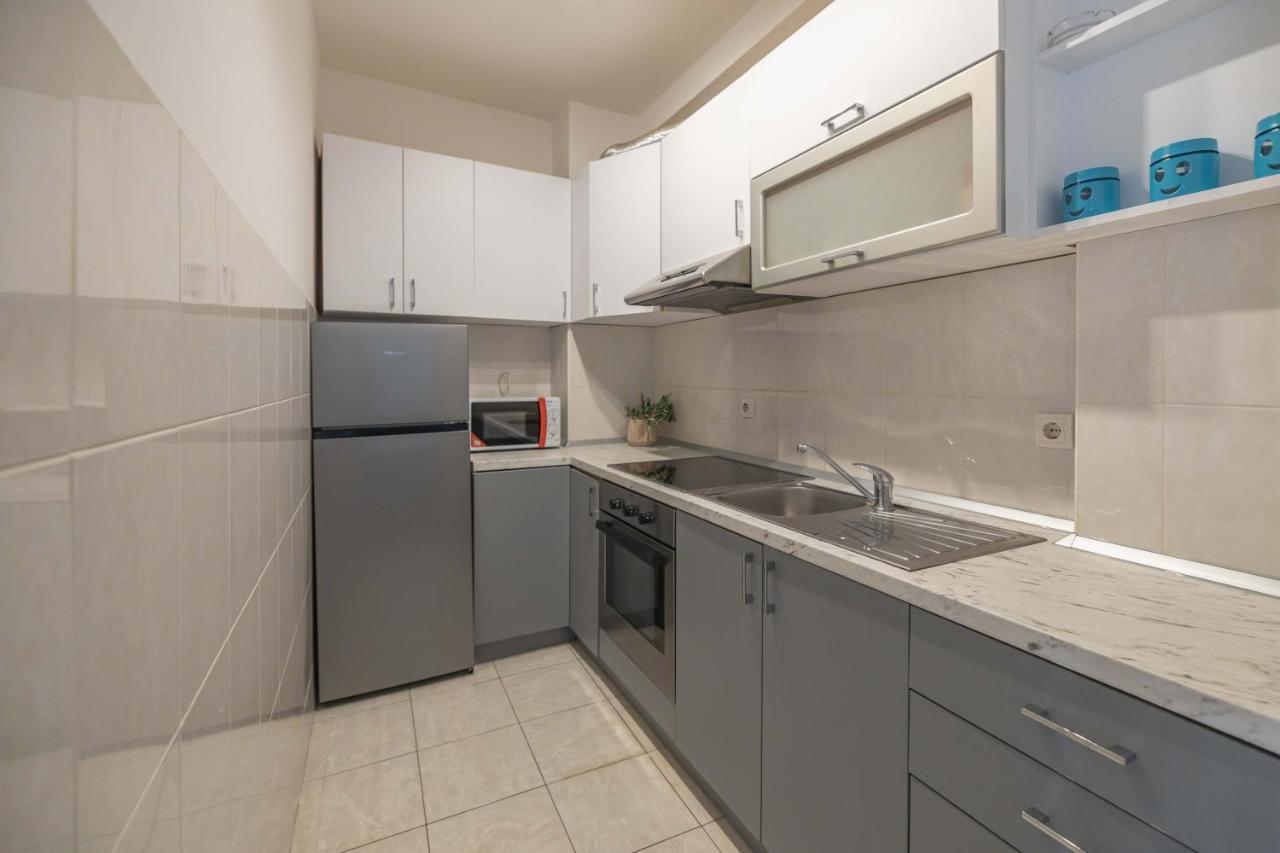 נובי סאד Apartment Marina מראה חיצוני תמונה